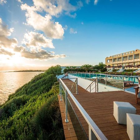 Niforeika Beach Hotel Dış mekan fotoğraf