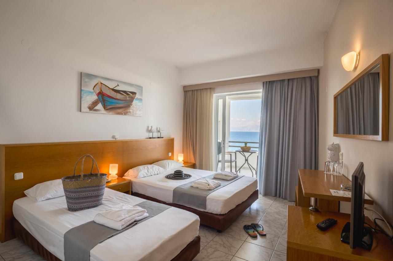 Niforeika Beach Hotel Dış mekan fotoğraf